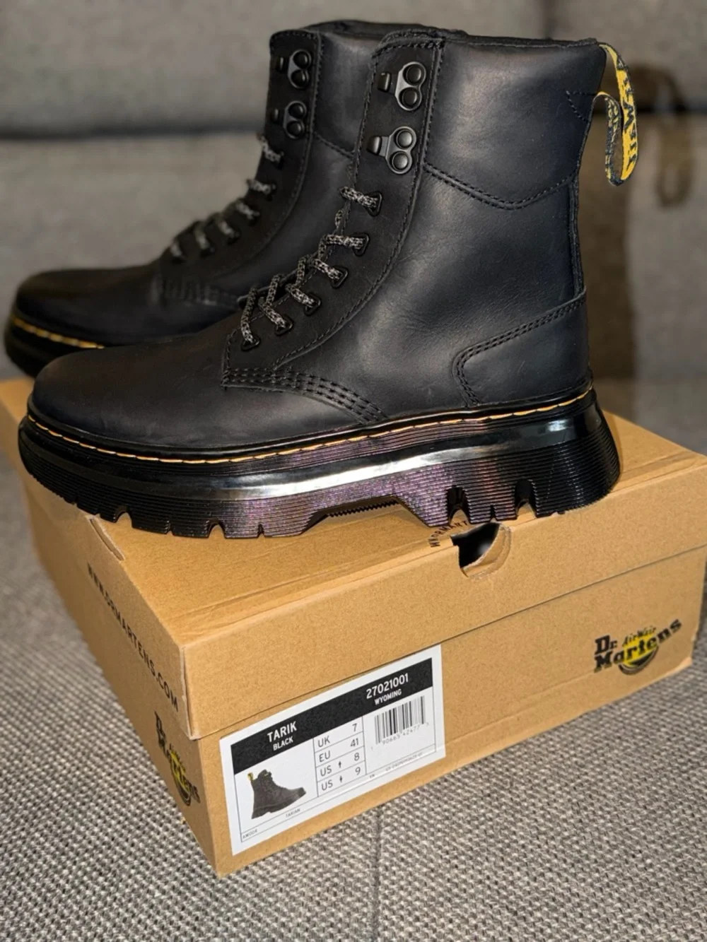 Dr. Martens Black Leather Lace-Up Boots with Yellow Details - Picture 3 of 4